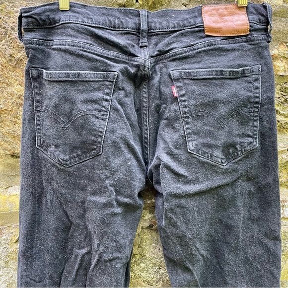 Levi’s 514 Black Denim Jeans - Picture 4 of 7